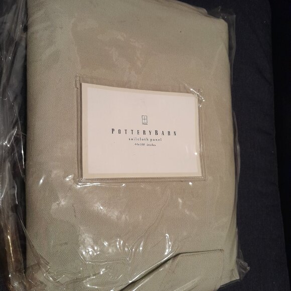 Pottery Barn Curtains: Set of 4 - Picture 3 of 7